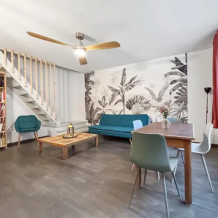 Duplex Hyper Centre