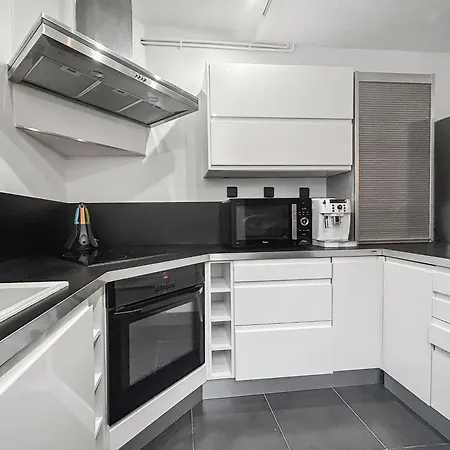 Duplex Hyper Centre ナンシー